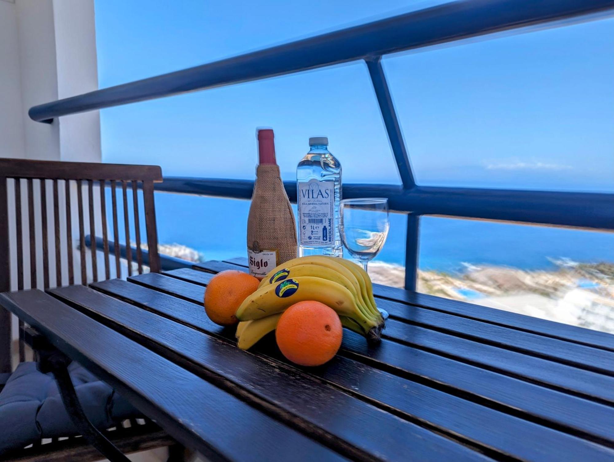 Studio Playa Paraiso Tenerife - Ocean View And Internet Wifi Optical Fiber - For Rent エクステリア 写真
